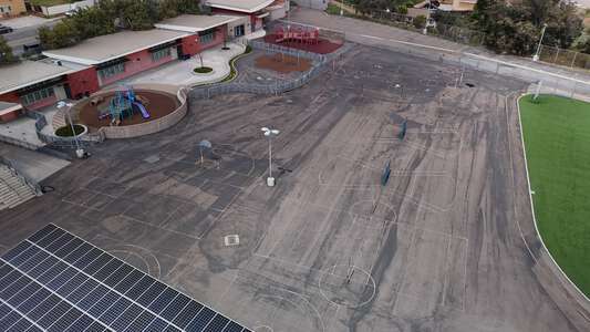 Hamilton Elementary School Outdoor Basketball Courts in San Diego