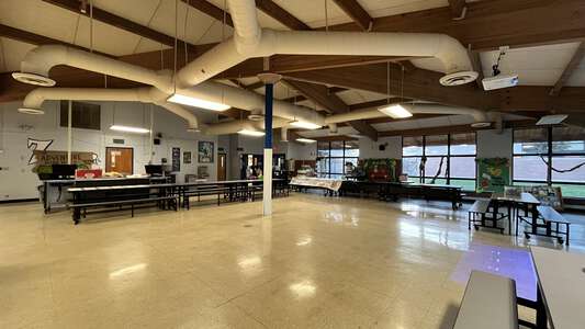Fox Hollow Elementary School Cafeteria in Port Richey
