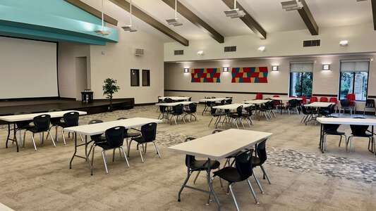 Clearview Elementary School Multi-Purpose Room in LaGrange