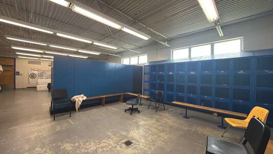 Auburndale Senior High School Home Locker Room in Auburndale 3