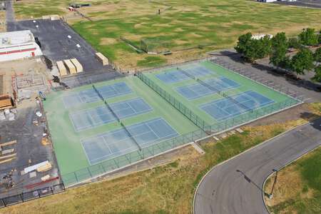 Foothill High School Tennis Courts in Sacramento