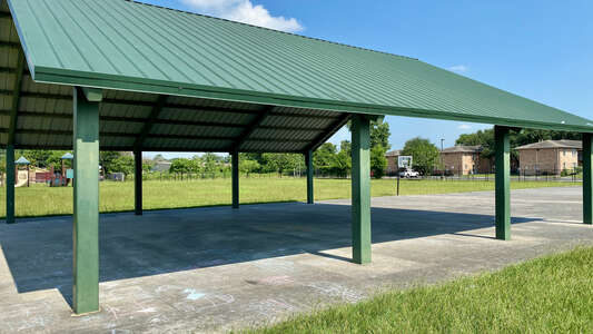 Paige Elementary Outdoor Basketball Courts in Houston
