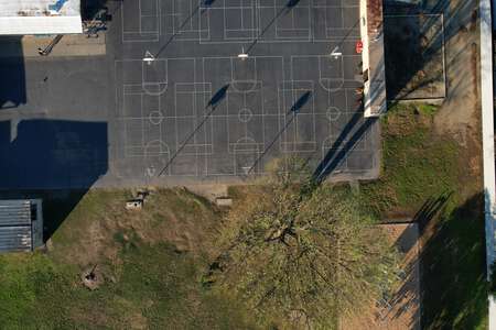 Lakewood Elementary School Outdoor Basketball Courts in Lodi