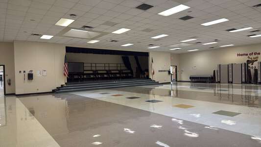 Elkins Elementary School Cafeteria/Cafetorium in Fort Worth 3