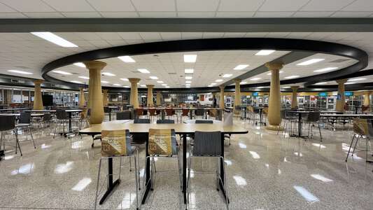 Eisenhower High School Cafeteria in Houston