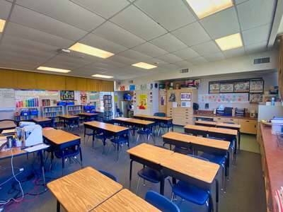 Sequoia Elementary School Classroom Standard in Sacramento