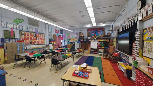 Rocky Hill Elementary School Classroom Standard in Knoxville