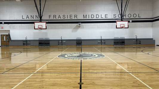 Lanny Frasier Middle School Gym - Practice in Mesquite 3