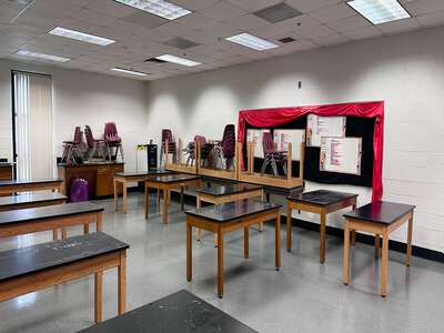 M. D. Roberts School of the Arts Classroom Standard in Jonesboro