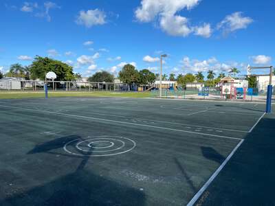 Nova Eisenhower Elementary School Outdoor Basketball Courts in Fort Lauderdale