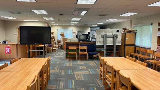 EBR Readiness High School Library in Baton Rouge 4
