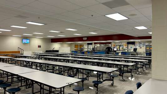 Osborne Middle School Cafeteria in Hoschton