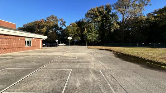 Virginia Beach Outdoor Basketball Courts