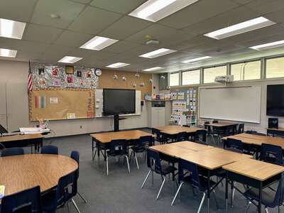 Centennial Elementary School Classroom Standard in Fresno