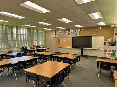 Centennial Elementary School Classroom Standard in Fresno