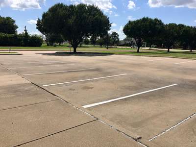 Willie Brown Elementary School Parking Lot - Front in Mansfield