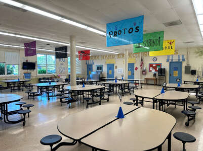 West Haven Elementary School Cafeteria in Knoxville