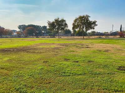 Mt. Vernon Elementary Field - Practice in Bakersfield