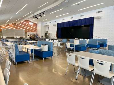 Madison Park Middle School Cafeteria in Phoenix 3