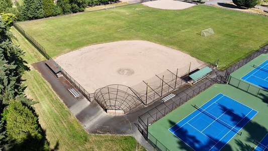 Redmond Middle School Field 2 - Baseball in Redmond