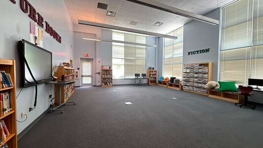Metro School Library in Charlotte 2