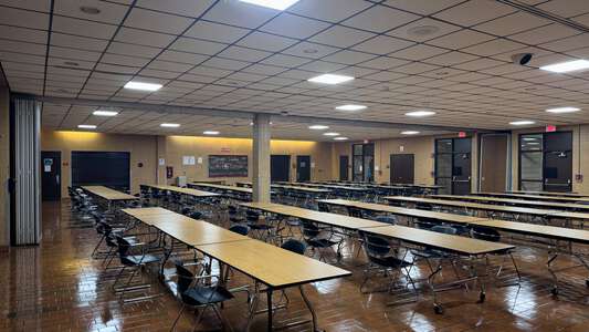 Miami Lakes Center & Tech College Cafeteria F in Miami Lakes 4