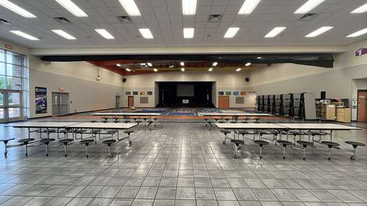 Martha and Josh Morriss Mathematics & Engineering Elementary School Cafeteria in Texarkana 3