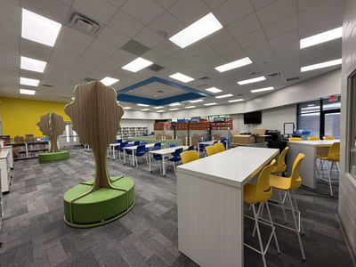 Lawton Elementary School 7-001 Media Center in Oviedo