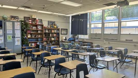 Chico Junior High School Classroom Standard in Chico