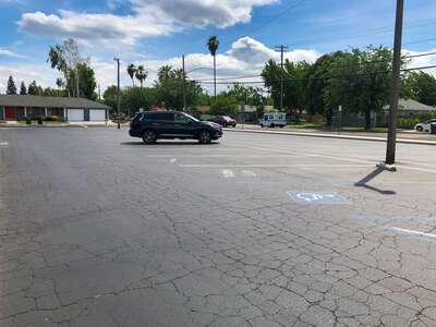 Rose Avenue Elementary School Parking Lot in Modesto