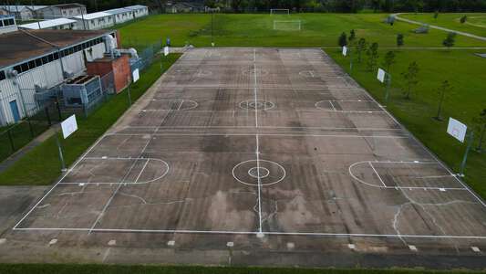 Long Academy/Las Americas Newcomer School Outdoor Basketball Courts in Houston