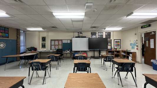 Atwood McDonald Elementary School Classroom Standard in Fort Worth