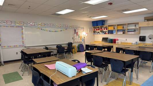 James P. Butler Elementary School Classroom Standard in El Paso 4
