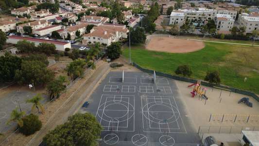 Breeze Hill Elementary School Outdoor Basketball Courts 2 in Vista 2