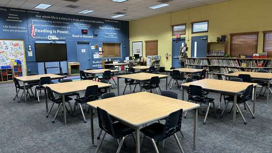 Heard Elementary School Media Center in Phoenix