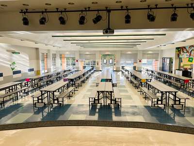 Willis Lane Elementary School Cafeteria in Keller