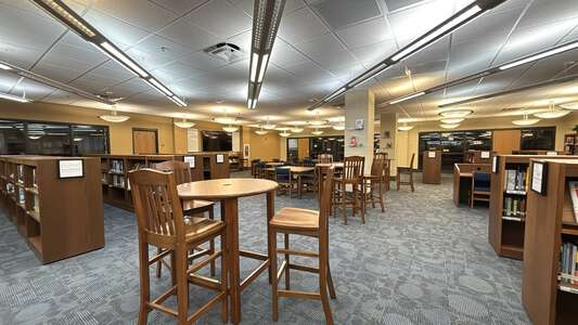 Southmoore High School Media Center in Moore 4