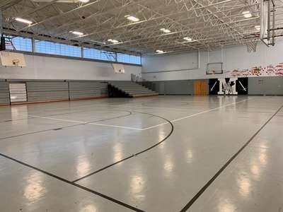 Mercer Middle School Gym in Garden City