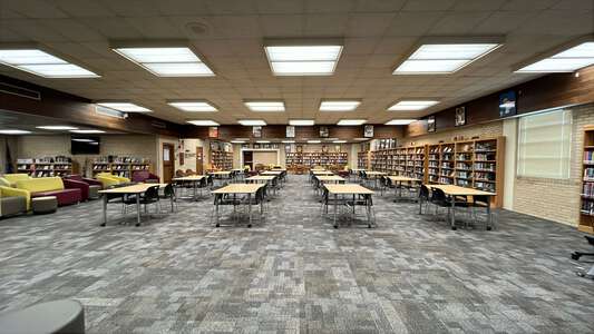 Wichita West High School Library in Wichita 2