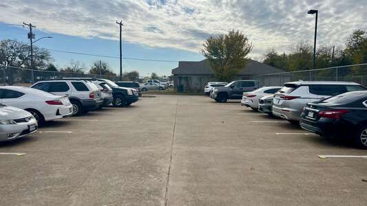 Christene C Moss Elementary School Parking Lot - Field in Fort Worth 4