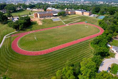 Pattonville Heights Middle School Track & Field in Maryland Heights