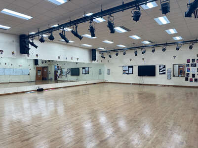 Vine Middle Magnet School Room B-16 - Dance Studio 1 in Knoxville