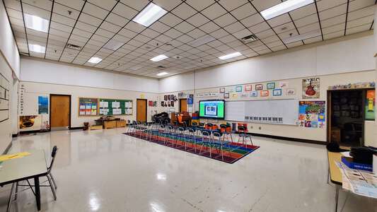 Karns Elementary School Music Room - West in Knoxville