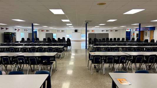 Plaza Middle School Cafeteria in Virginia Beach