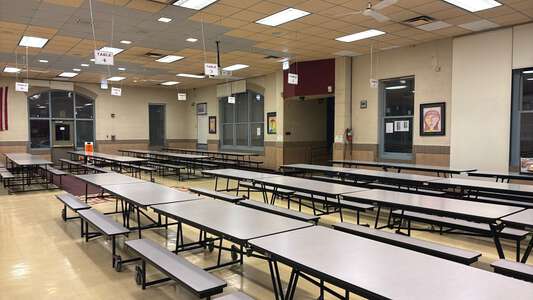 Hayt - Stephen K Hayt Elementary School Cafeteria in Chicago 3