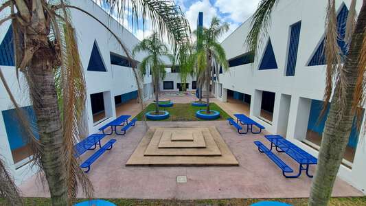 Miramar Elementary School Courtyard in Miramar 3
