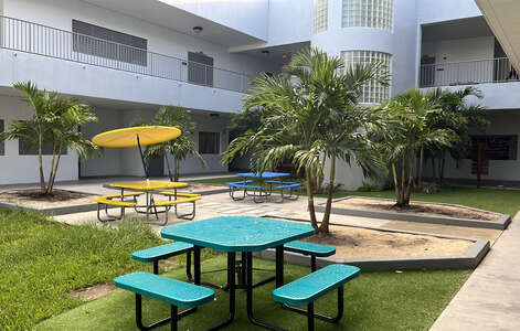 Andover Middle School Courtyard 1 in Miami 4