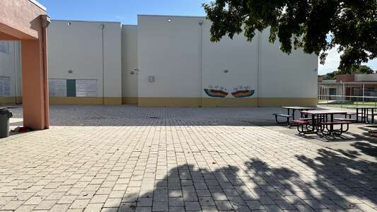 Courtyard - Middle School