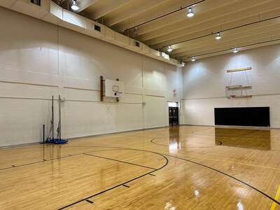 Gymnasium 2