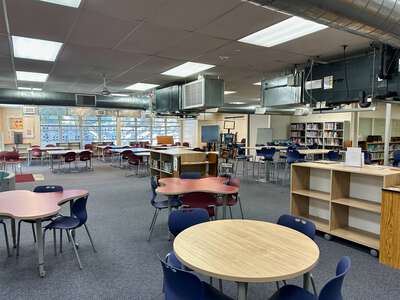 Montgomery Middle School (SDUSD) Library in San Diego